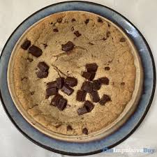 From brownies to cookies to cake, these epic kits span the full range of your quarantine confectionary endeavors. Review Duncan Hines Gooey Bakes The Impulsive Buy