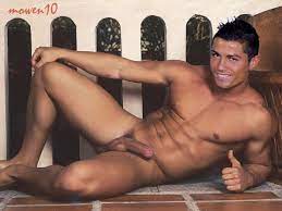 Naked cristiano ronaldo - 76 photo