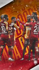 Galatasaray logo, galatasaray s.k., text, representation, human representation. Gs Dk6 Galatasaray 2019 2020 Kadrosu Oyunculari Wallpaper Hd Duvar Kagidi Siyah Aslan Aslan Kral Duvar Kagidi
