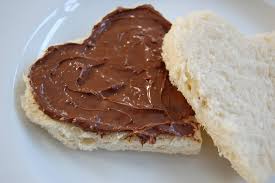 Nutella fatta in casa senza conservanti,per una merenda leggera, buona e con un gusto delicato ciao sono luciana, mi piace cucinare cosi ho deciso di aprire il mio blog di cucina tramite giallo zafferano. Nutella Fatta In Casa Senza Latte Ricetta