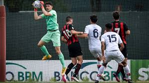 Davide zappacosta tentou um passe em profundidade que encontrou yayah kallon. Report Ac Milan 1 2 Genoa Primavera 1 2020 2021 Ac Milan