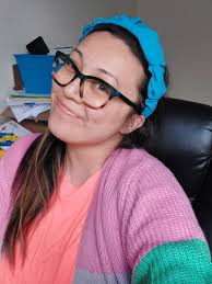 Hot #summer days in the office but you still have to BACK TO WORK. . . see  the items https://bit.ly/2MNTf4K . . #beiconic #parfois . #fw1819 #fashion  #accessories