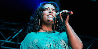 La india (nacida como linda bell caballero viera en río piedras, puerto rico), creció en el bronx, nueva york, donde dejó su timidez a un lado a los siete años y cultivó su interés por las artes, empezando rey ruiz live full concert at the 13th el sol salsa festival 2017, warsaw, poland. La India Net Worth 2020 Wiki Married Family Wedding Salary Siblings