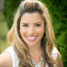 Gina Rust's Instagram, Twitter & Facebook