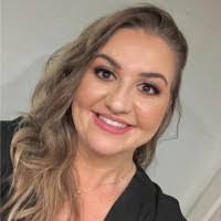 Carla Kuhn's Instagram, Twitter & Facebook