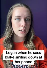 @Elle Kennedy we love an overprotective Logan🤣 #johnlogan #offcampus  #briaru #ellekennedy #bloombooks #booktok #bookgirlies #books #bookishhumor