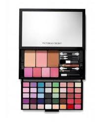 Freedom Makeup London Proartist Light Packs Hd Cold Light 2 Victoria S Secret Backstage Bombshell Makeup Kit Bombshell Makeup Makeup Kit Makeup Vs No Makeup