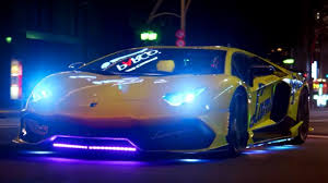 Neon Black And Blue Lamborghini Neon Lamborghini Run In Japan Top Gear Series 25 Bbc Lamborghini Top Gear Japan