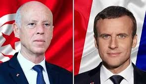 Quelques heures après avoir quitté jérusalem où il avait pris part à la commémoration de la libération d'auschwitz, emmanuel macron a accordé, dans. Kais Saied S Entretient Avec Emmanuel Macron