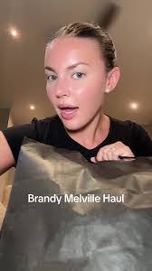 Brandy Rosa's Instagram, Twitter & Facebook