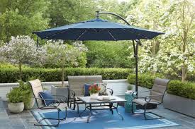 The Best Patio Umbrellas For Your Backyard Best Patio Umbrella Outdoor Patio Umbrellas Cantilever Patio Umbrella