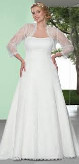 In unserer kategorie plus size brautkleider findest du garantiert ein kleid, in dem du dich vom ersten moment wohlfühlst und. Xl Hochzeitsstyling