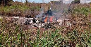 La avioneta había despegado poco antes del aeropuerto carlos prates, una terminal para vuelos regionales, y cayó por causas aún desconocidas en una calle del vecino barrio caiçara en belo horizonte, la capital del estado de minas gerais (sudeste) y una de las mayores ciudades de brasil. Hoy Tamaulipas Futbol Tragedia Area Enluta Al Futbol Mueren Cuatro Jugadores Y El Presidente De Un Club En Brasil