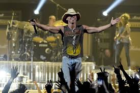 Kenny Chesney Reveals 2020 Chillaxification Stadium Tour Dates
