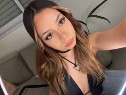 I'm in Georgia , no friends, no boyfriend, no NOTHING 😓☹️