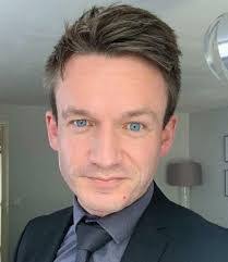 Paul Earles's Instagram, Twitter & Facebook