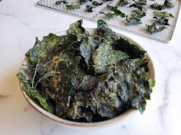 Homemade Seasoned Crispy Kale Chips Recipe Food Dehydrator Or Oven Baked Homestead And Chill Recipe In 2020 Kale Chip Recipes Food Kale Chips