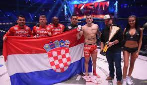 View latest posts and stories by @ksw_mma ksw in instagram. Video Top Croatian Mma Fighter Roberto Soldic Lands Brutal Knockout At Ksw 46 Croatia Week