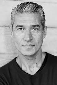 Hilary Hamilton : biographie, filmographie, photos & vidéos