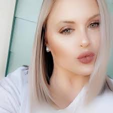 Kellie Swan's Instagram, Twitter & Facebook