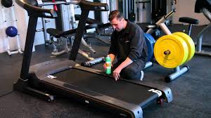 When the key is inserted, the manual mode will shown in the flashing current segment column and the treadmill will automatically adjust to the speed and incline settings for the second belt will. Treadmill Maintenance How To Lubricate A Treadmill Belt Youtube
