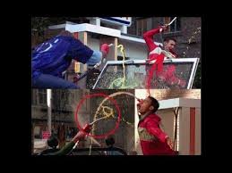 Las Mu3rt3s Mas Absurdas De La Pantalla Grande Funny Pictures Funny Memes Daily Funny