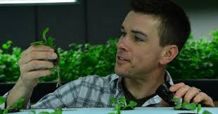 Urban fish farm expanding in St. Paul