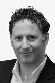 Aaron Lipson's Instagram, Twitter & Facebook