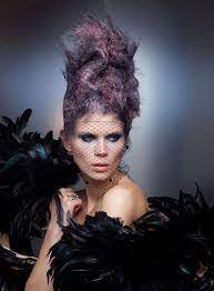 Hunger Games Catching Fire Hunger Games Hair Capitol Couture Hunger Games Fashion