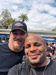 Walking around Disneyland and who do I run into, the big guy himself. Brad  Penny. Good seeing you bro