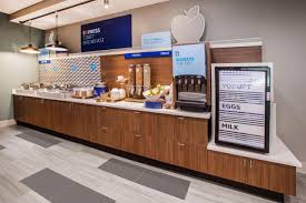 Free wifi is offered in the public areas of the hotel. Holiday Inn Express Hotel Suites Van Wert An Ihg Hotel Van Wert Aktualisierte Preise Fur 2021