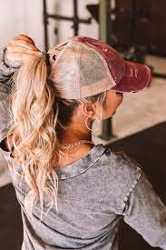 Chic Standard High Pony Tail Cap In Sangria In 2021 Western Hair Styles Western Hair Country Hairstyles