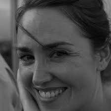 Tracy Coville's Instagram, Twitter & Facebook