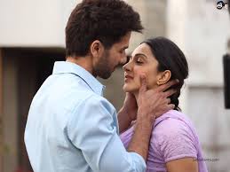 Bollywood Movie Kabir Singh Wallpaper 6 Wallpapers Also Available In 1024x768 1280x1024 1920x1080 1 In 2020 Full Movies Download Download Movies Indian Wedding Poses