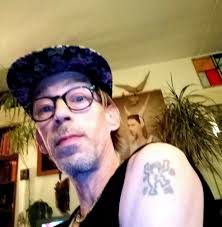 The story behind my Keith Haring tattoo... Since i was young, i was  fascinated by Keith, and had the plan to take a tattoo of his art one day.  I must have