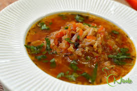 Este important ca legumele folosite pentru ciorba de vara sa fie proaspete, de preferat cumparate din piata, de la producatori. Ciorba De Varza Retete Originale Cu Nicole