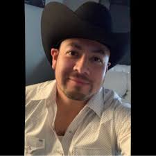 What brand battery tender are you guys using for your lowrider st??