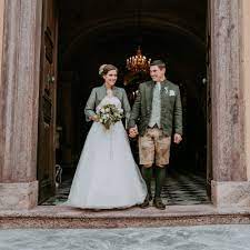 Weitere ideen zu trachten brautkleid, braut dirndl, brautkleid. Original Home Neubock Moden