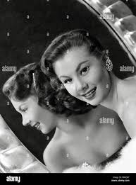 Mitzi gaynor 1950s hi-res stock photography and images