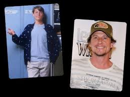 Avec ses amis mikey et jerry, il entretient sa cool attitude au lycée. Corin Nemec Alias Parker Lewis Dans Parker Lewis Ne Perd Jamais Stars Des Series Des Annees 90 Comment Les Preferez Vous Elle