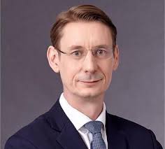 We're excited to announce that after over a decade of successfully leading  Detecon's business in the Asia-Pacific (APAC) region, Thomas Wehr is  stepping into a new role: expanding our European…