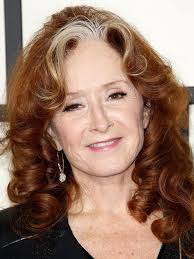 Happy Birthday to 2010 Blues Hall of Fame Inductee Bonnie Raitt 💙