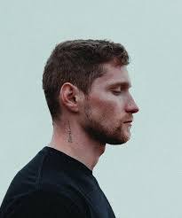 Brett Bigelow's Instagram, Twitter & Facebook