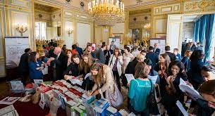 We did not find results for: 11eme Edition Du Salon Du Livre Juridique Le Monde Du Droit Le Magazine Des Professions Juridiques