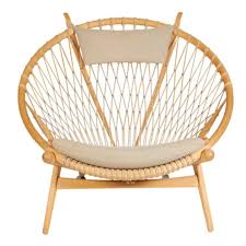 10 Must Have Hans Wegner Chairs Chairish Blog Hoop Chair Circle Chair Vintage Lounge Chair