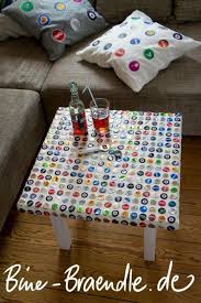 Kapseltisch Von Bine Brandle Gelberiden5atim7 Website Mit Bildern Kronkorken Diy Flasche Basteln Mit Flaschen