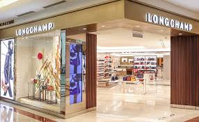 The Longchamp Boutique At Suria Klcc Is Now Open Buro 24 7 Malaysia
