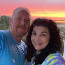 Jenny Jones and Mark Poe Jr's Wedding Website