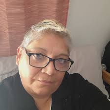 Hope everyone is off to a good new year start! I have homegoods things,  tables and folding chairs etc. to give away for someone who needs them.  Usually I put things like