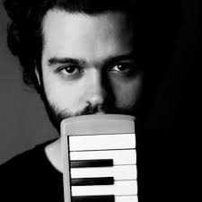 Stream Rafa Castro music